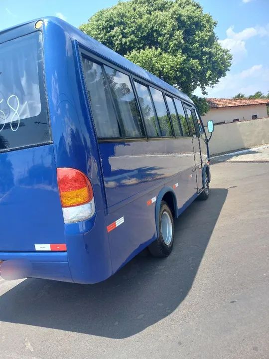 VOLARE A6 23 passageiros  - Foto 5