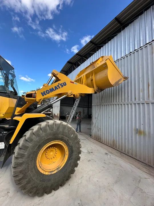 Pá carregadeira Komatsu WA320 2019 - Foto 5