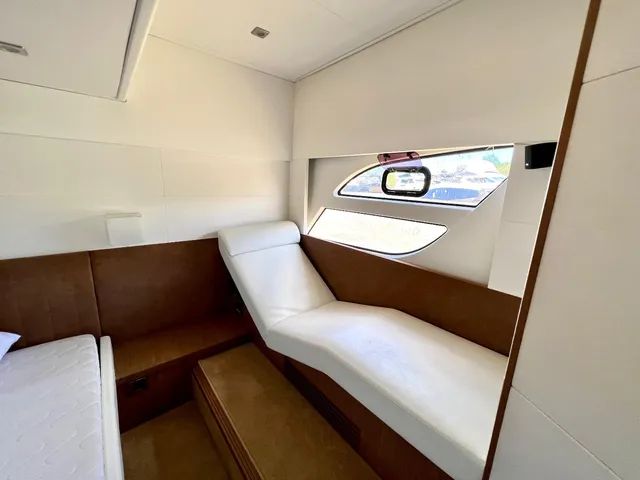 Beneteau 490 GT Fly 2012 x2 Volvo IPS 600 ñ Phantom Sedna Azimut Intermarine  - Foto 8