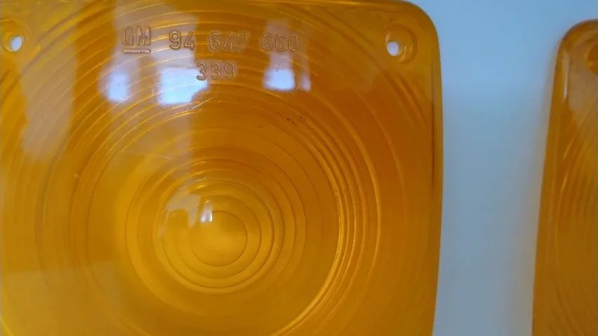 Lente Acrilico Seta Dianteira Caminhão Gm 85/93 Original Gm - Foto 5