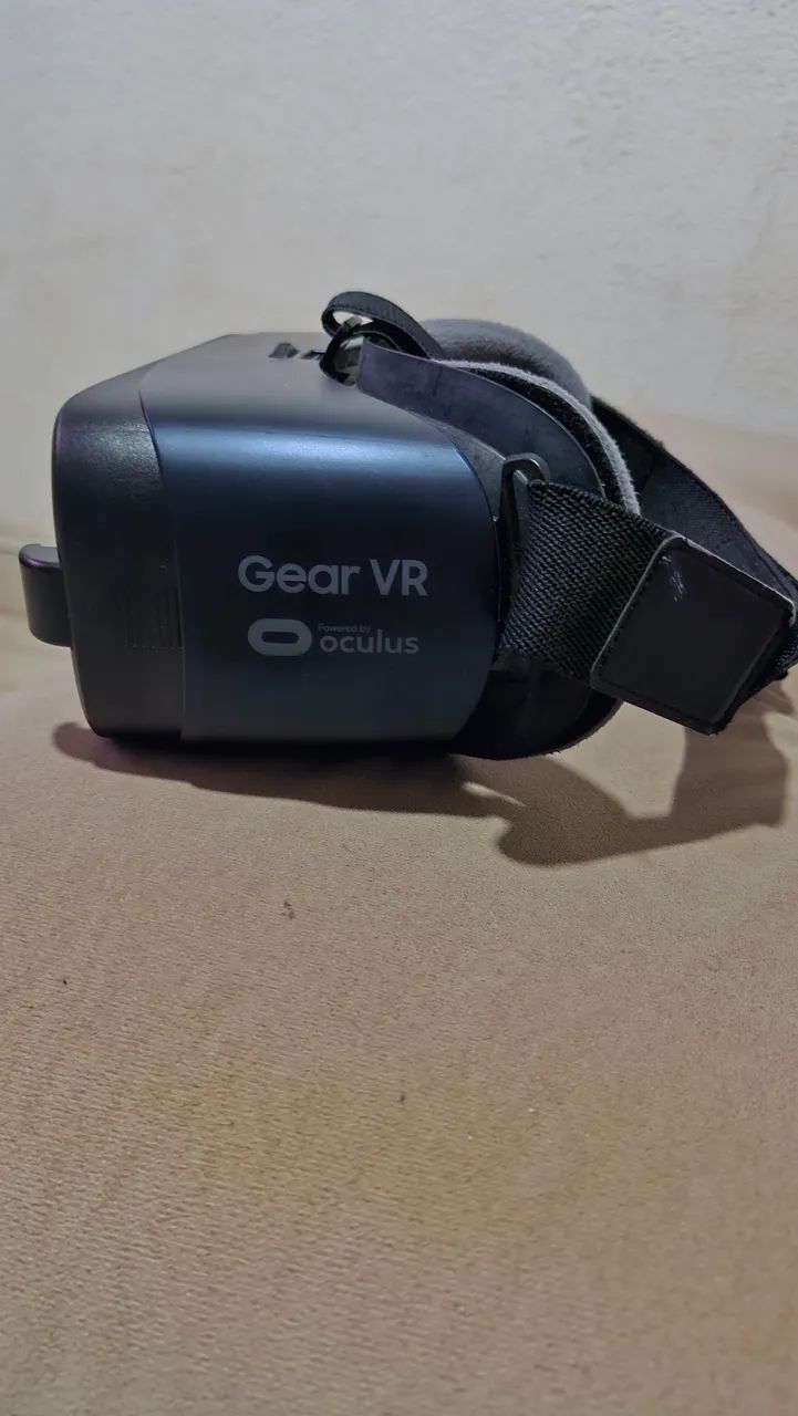 Gear VR - Óculos de Realidade Virtual para Celular