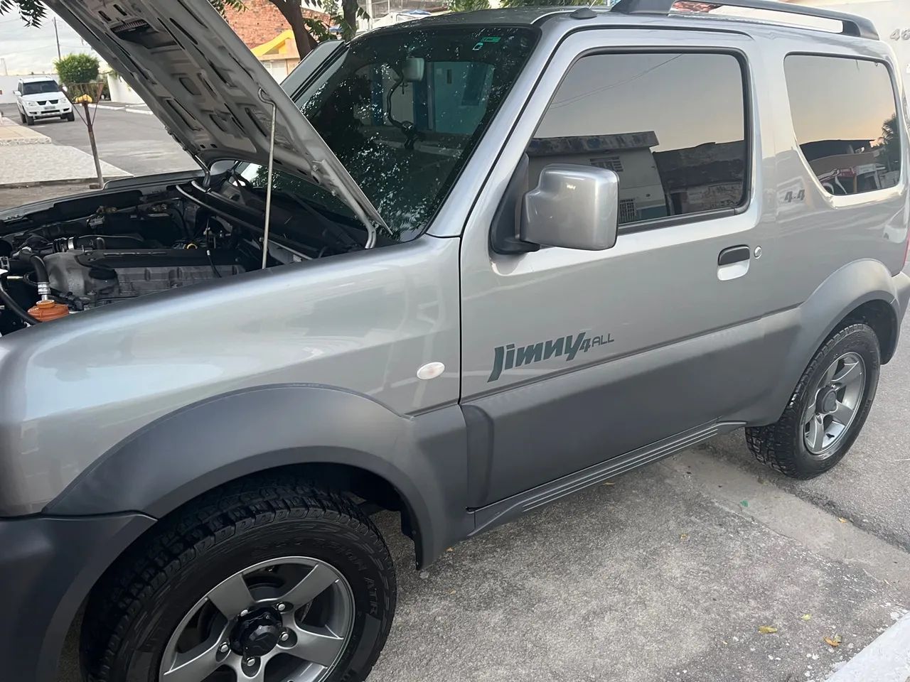 Vendo Jimny 2022 / 17.000 KM - Foto 2
