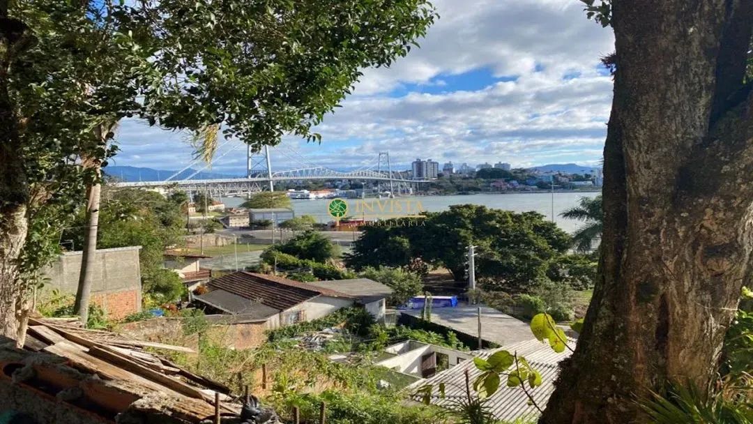 Terreno para locação com Vista Mar no Centro de Florianópolis.