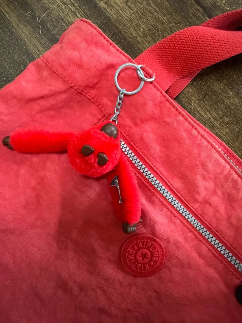 Bolsa Kipling Vermelha - Foto 3