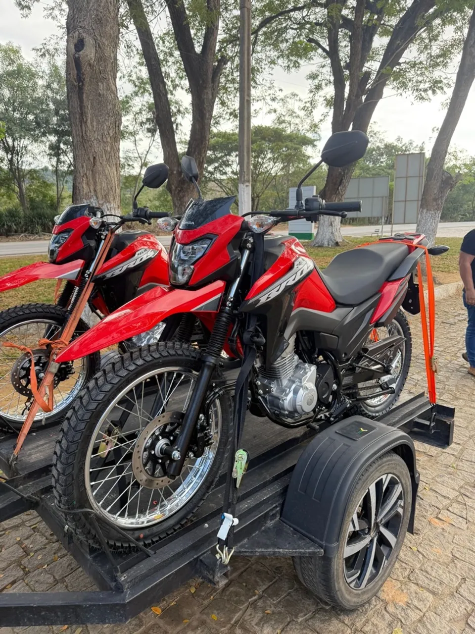 Motos em Governador Valadares, Teófilo Otoni e região, MG