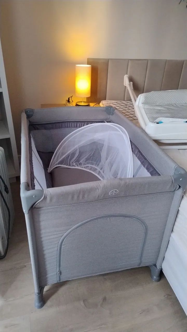 Berço portátil quase novo