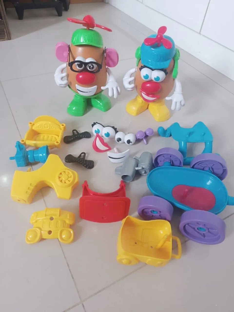 Cabeça de Batata Hasbro Trenzinho e Helicóptero - Foto 5
