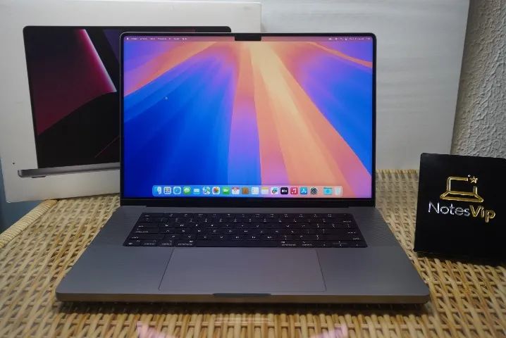 MacBook Pro M2 Pro 16" - 16gb, 512gb - Space Gray