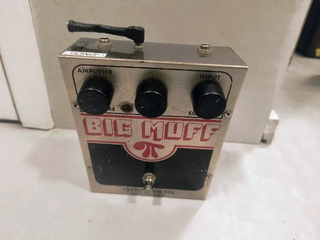 Pedal Electro Harmonix Knockout Attack Equalizer - Instrumentos
