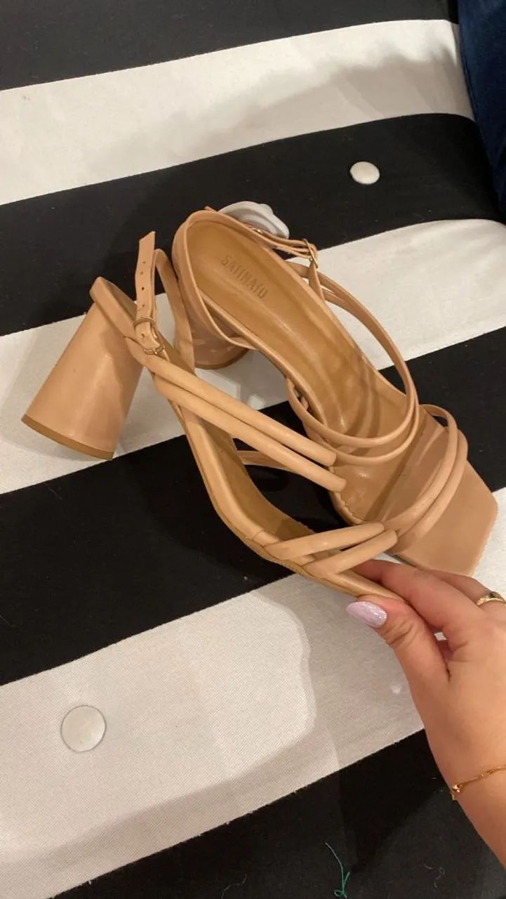 Sapato nude N° 39