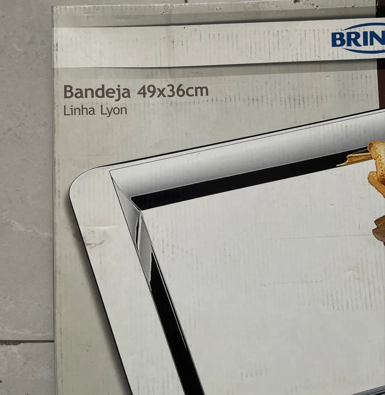 Bandeja inox Brinox linha Lyon 49x36 cm nova - Foto 4