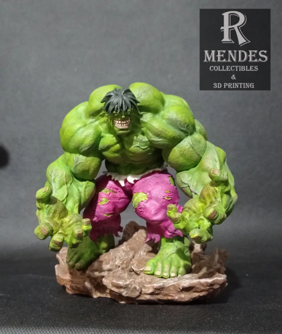 Estatua do hulk em resina 