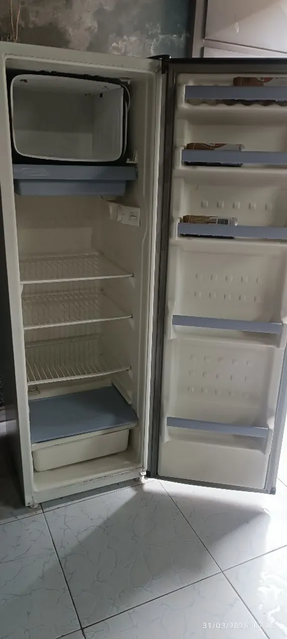 Geladeira de Boa Qualidade - Ideal para sua casa!