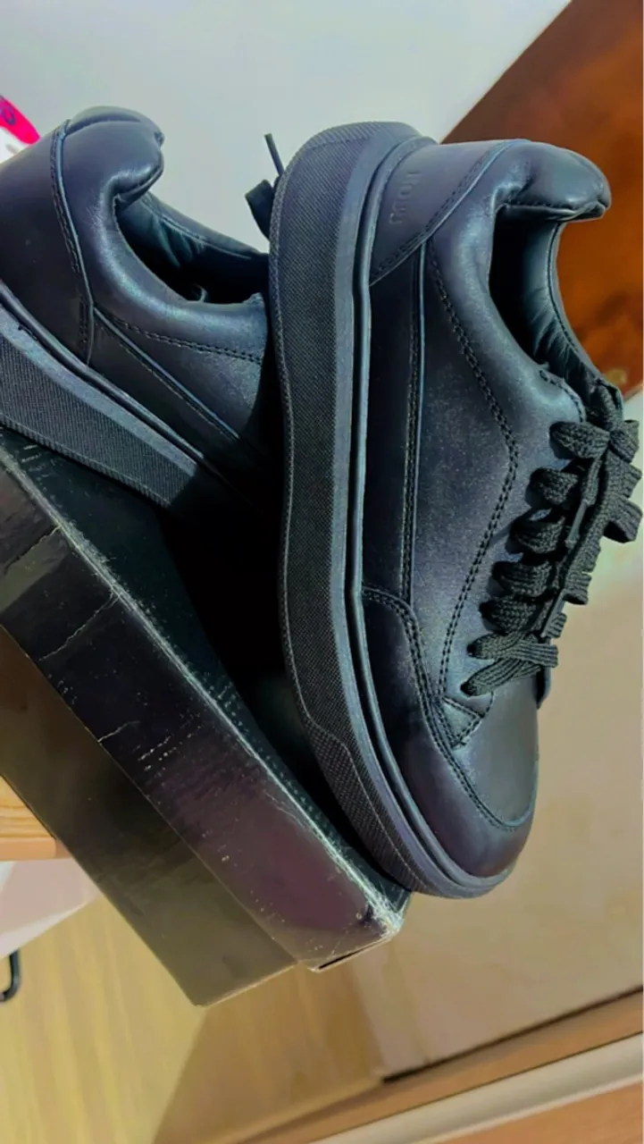 Tênis Preto Casual - Conforto e Estilo para Você!