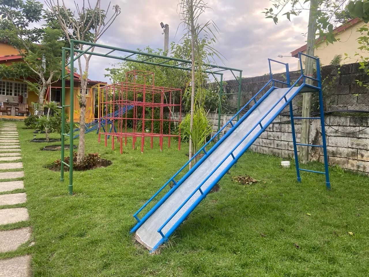 Casa de Temporada com Piscina e Churrasqueira - Foto 11