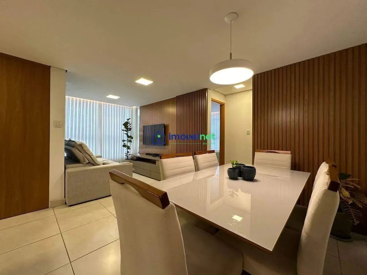 Apartamento todo reformado 2 suites e 2 vagas a venda no Manacás