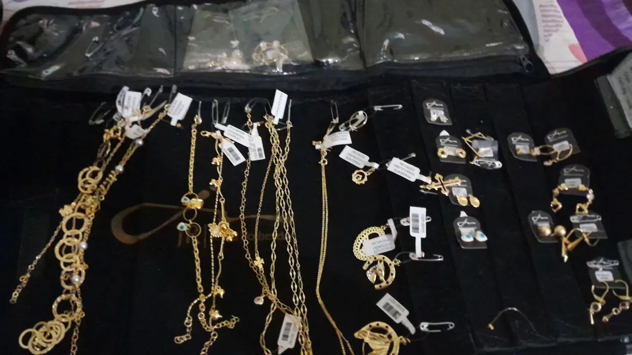 Jr folheados pano completo 600 reais 