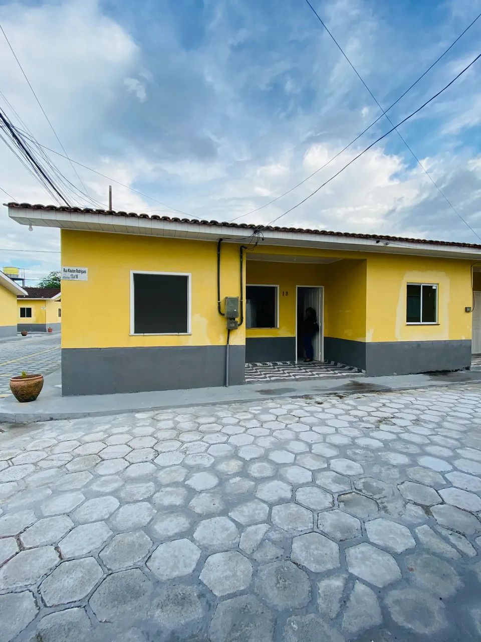 TAPANA - CASA EM CONDOMINIO FECHADO - ACEITA FINANCIAMENTO