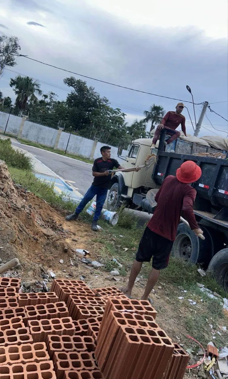 Caçamba 15m3(retirada de entulhos)