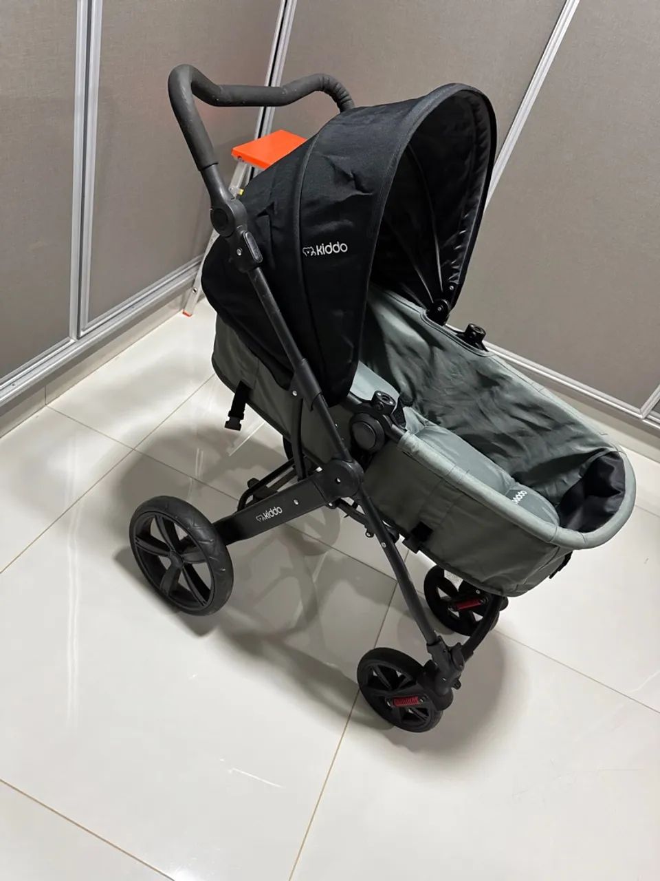 Carrinho 3 em 1: Moisés + Bebê Conforto Kiddo Galaxy  - Foto 4