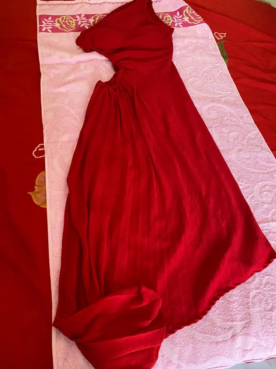 Vestido Vermelho Longo - Estiloso e Confortável
