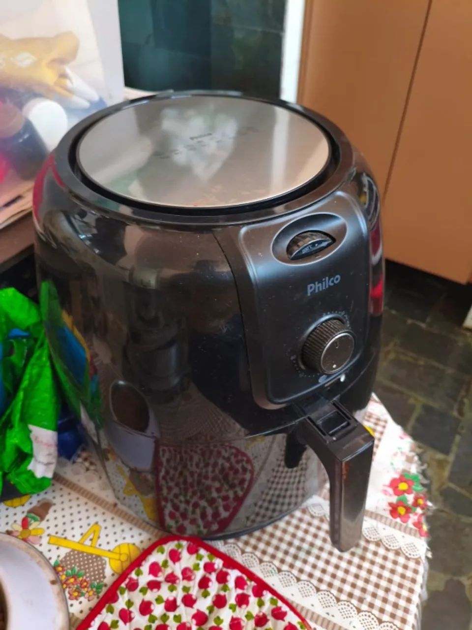 Air Fryer Philco 8,1L Sem Óleo Gourmet PFR13P funcionando perfeitamente - Foto 2