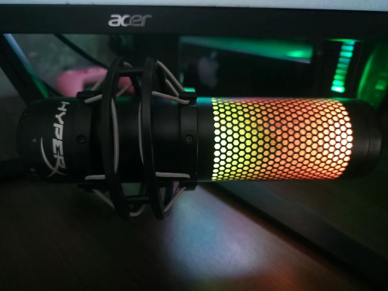 Vendo microfone hyperx quadcast S  - Foto 3