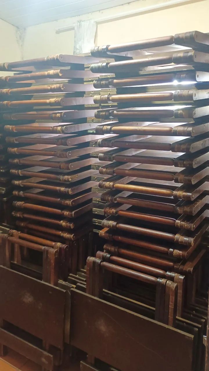 Mesas e Cadeiras Dobrável em Festas e Eventos  - Foto 6