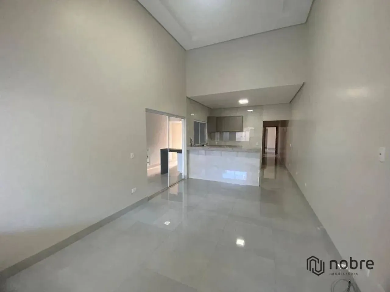 Casa com 3 dormitórios para alugar, 103 m² por R$ 3.569,04/mês - Plano Diretor Sul - Palma