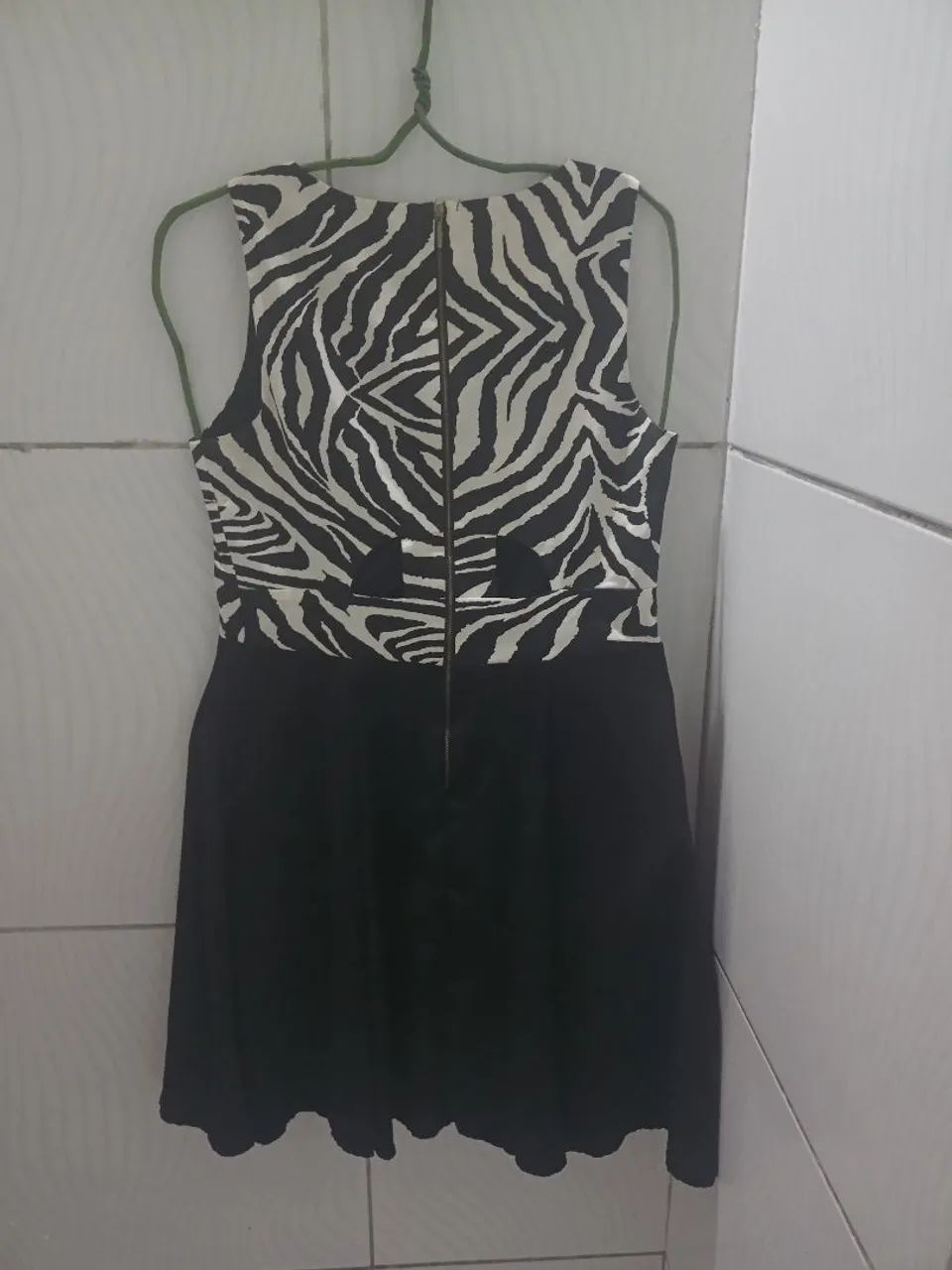 Vestido Preto com Zebra Feminino M - Foto 5