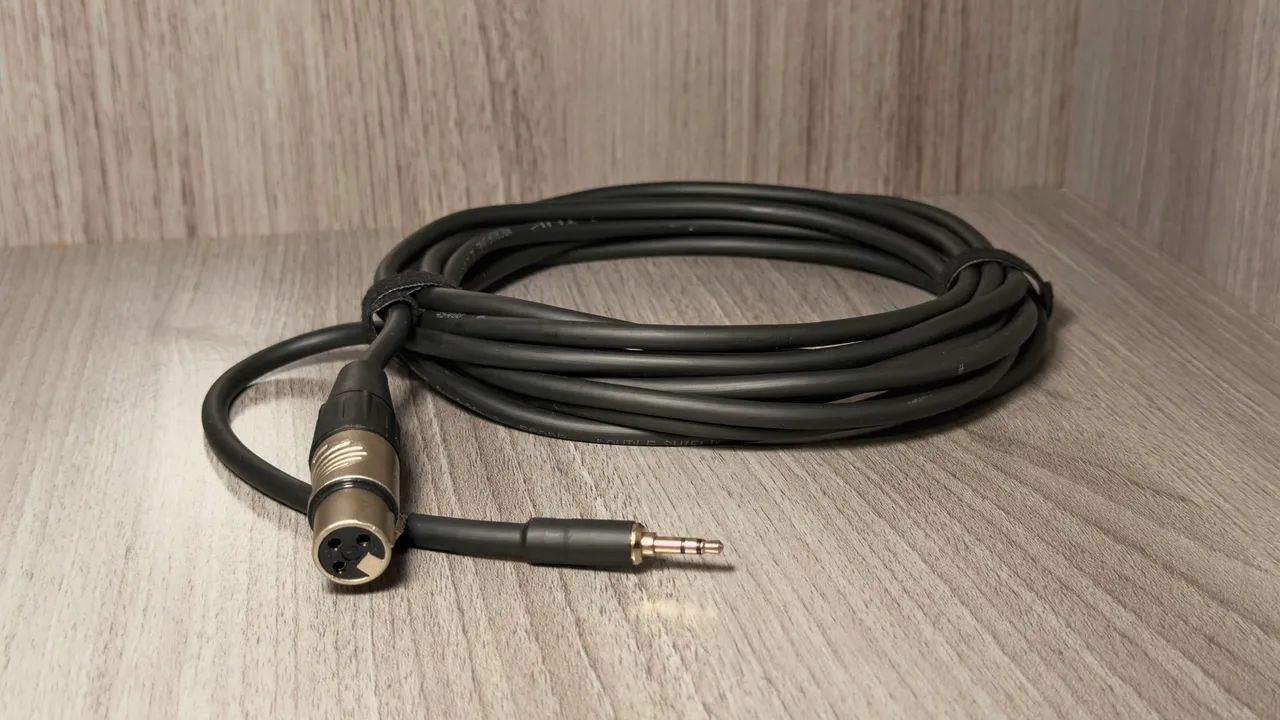 Cabo XLR para P2