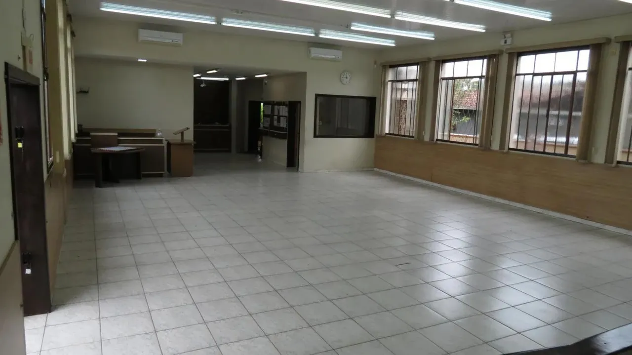 Sala Comercial para Venda em Joinville, Fátima, 1 dormitório, 2 banheiros