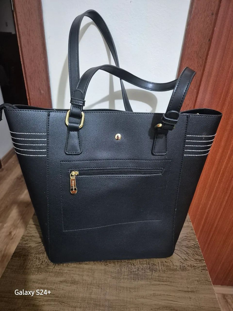 Bolsa Tote Preta Elegante - Nova - Foto 2