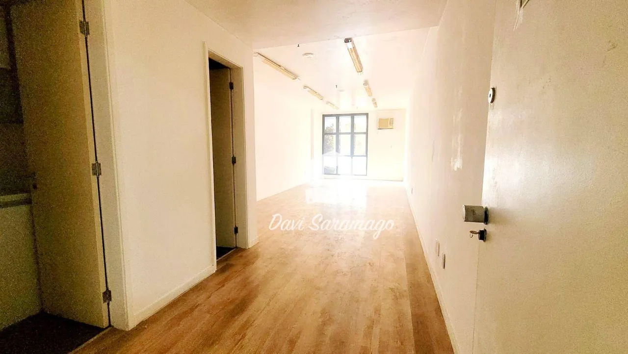 Sala no Centro de Niterói à venda por apenas R$ 200.000,00