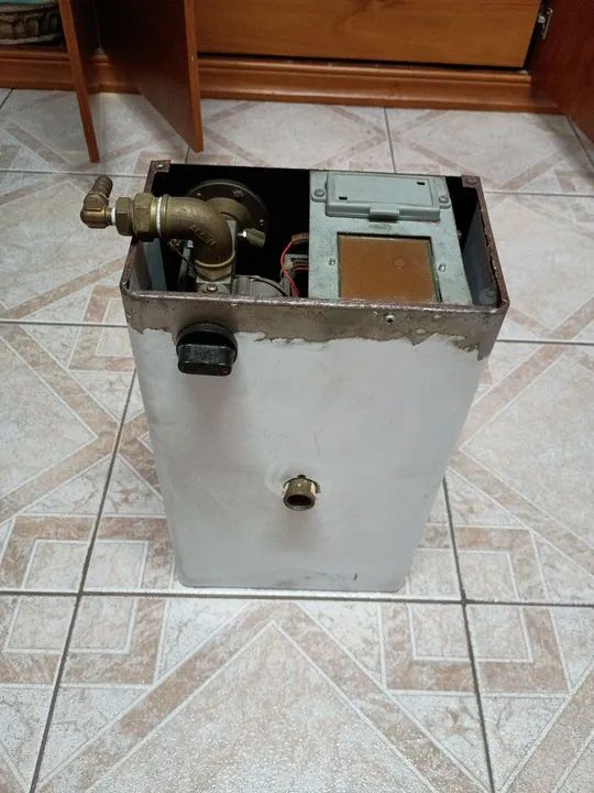 Torneira para Chuveiro a Gás - Usada