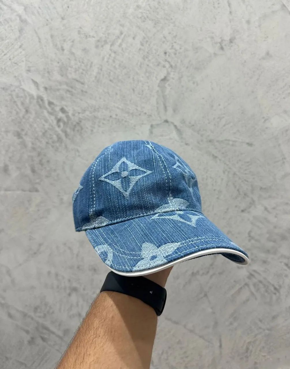 Boné Louis Vuitton lançamento 