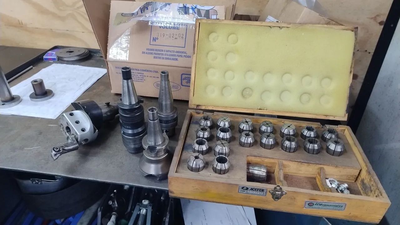 Fresadora ferramenteira iso 30 com acessórios  - Foto 6