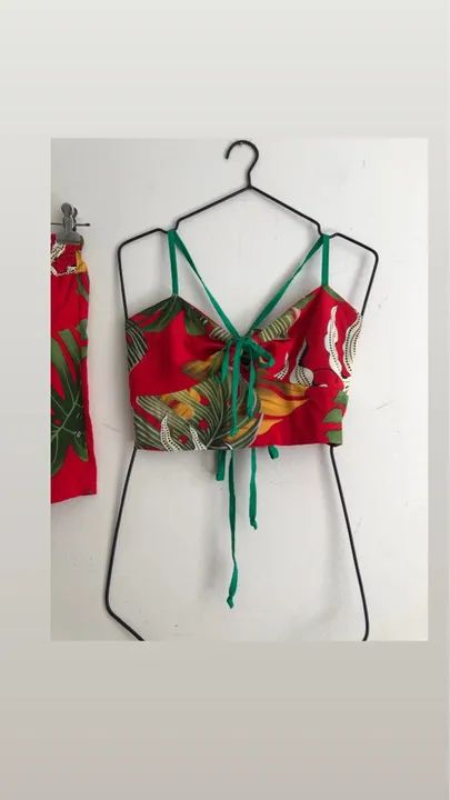 Short e blusa crooped tamanho P - Foto 3