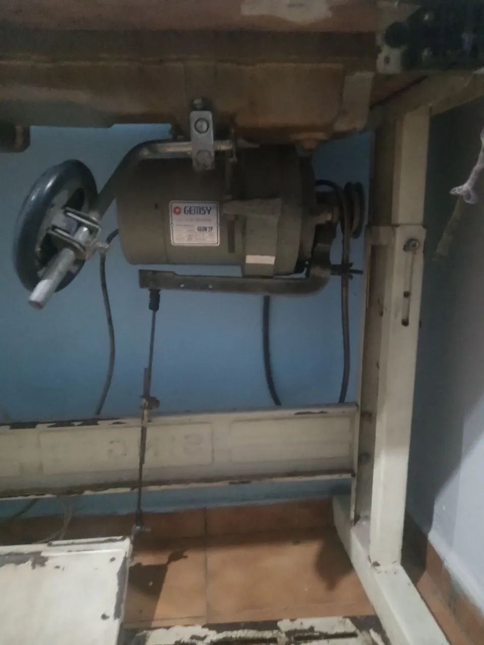 Máquina de costura reta industrial  - Foto 2