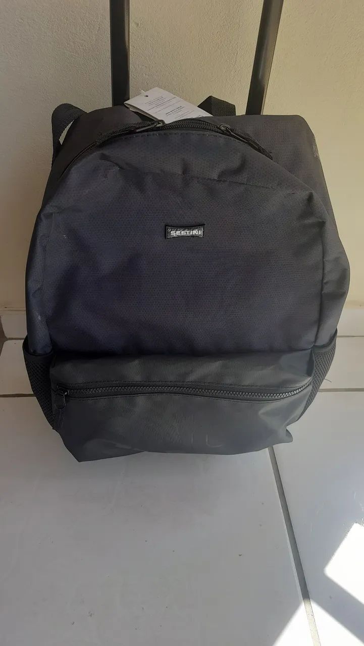 BOLSA/Mochila SESTINI NOVA SEM USO IMPECÁVEL 