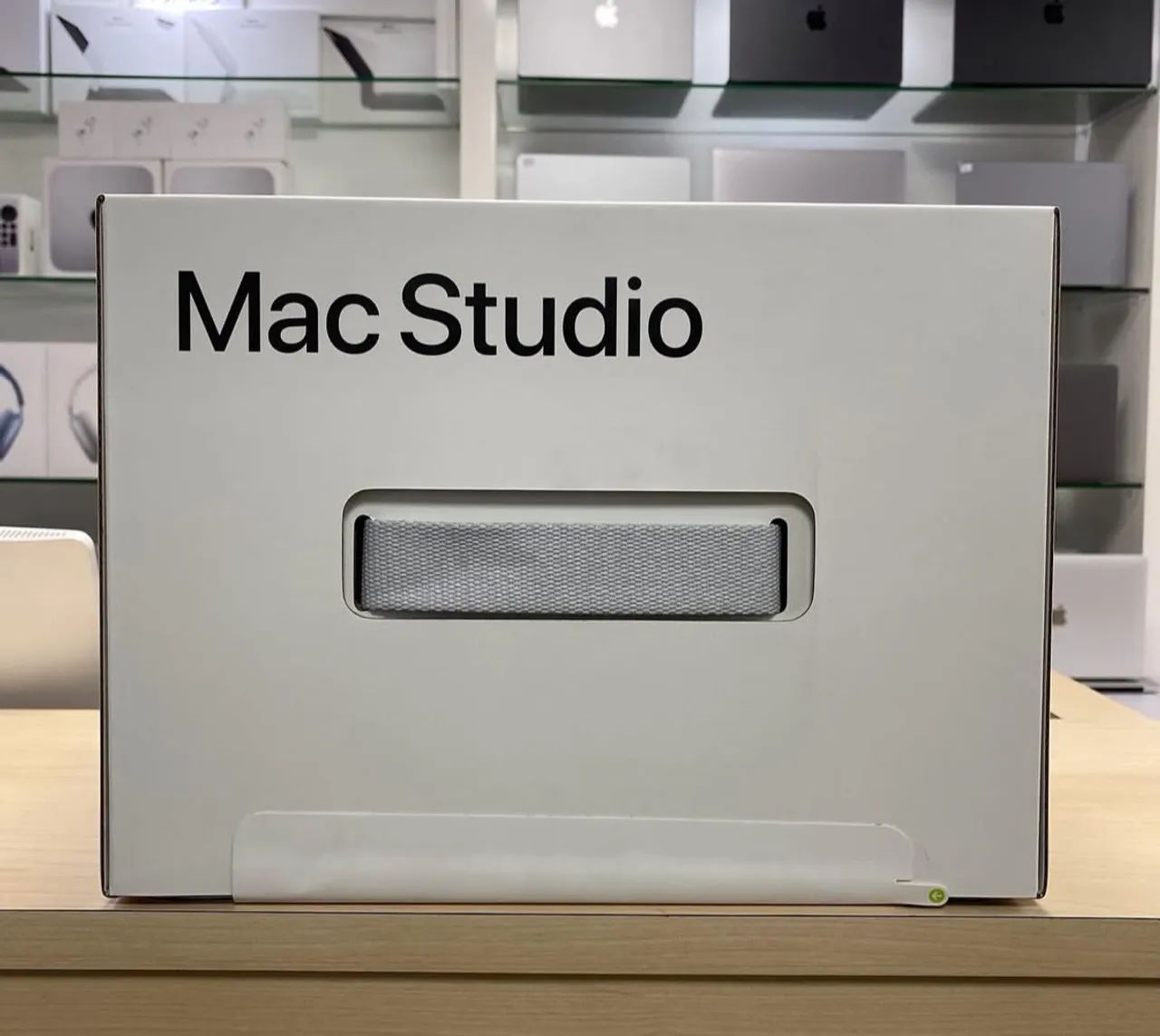 Mac Studio M3 ultra 96GB/ 1TB64520766493185120