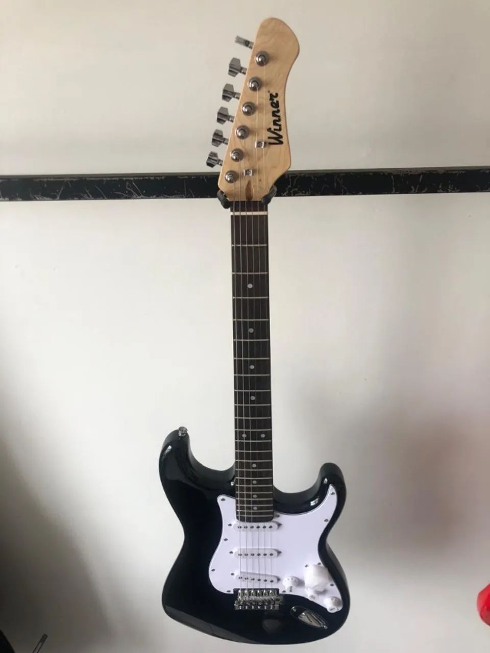 Guitarra Strato Preta ( Nova com Garantia ) - Foto 3