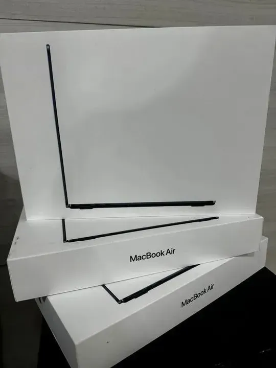 Apple Macbook Air M2 16gb RAM 256SSD - Lacrado - Zero!