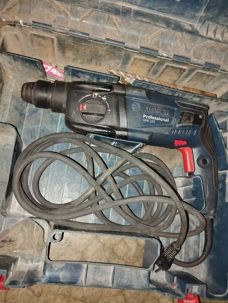 Martelete Bosch 64840847801857121