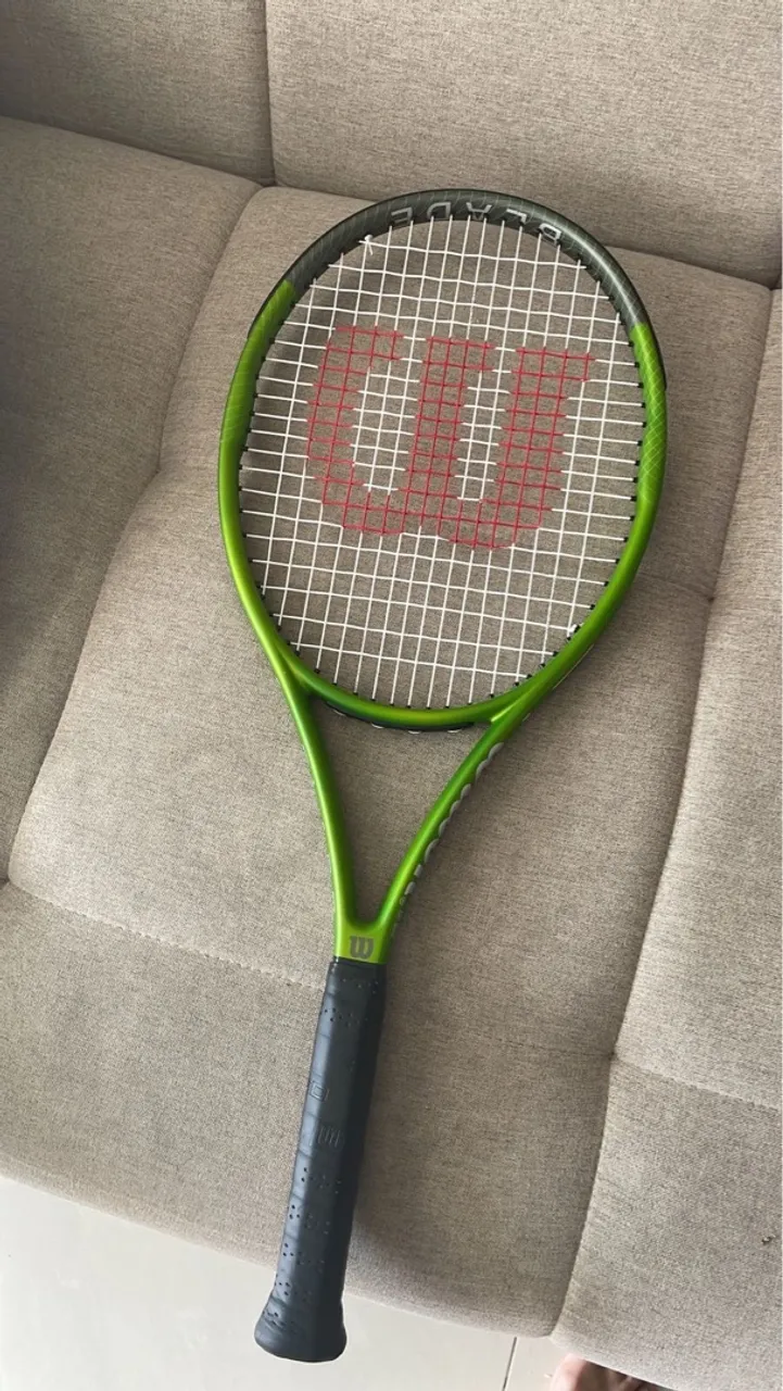 Raquete Wilson Blade feel 103- pouquíssimo usada