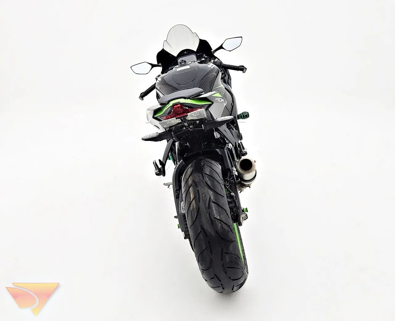 Kawasaki Zx-10/ Zx-10r 1000cc 2022 - 1390002901 | OLX