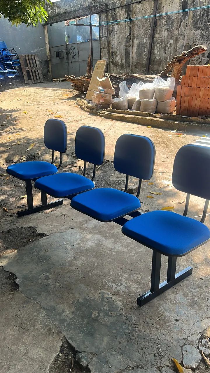 cadeiras e longarinas de todos os modelos e lugares e cores  - Foto 2