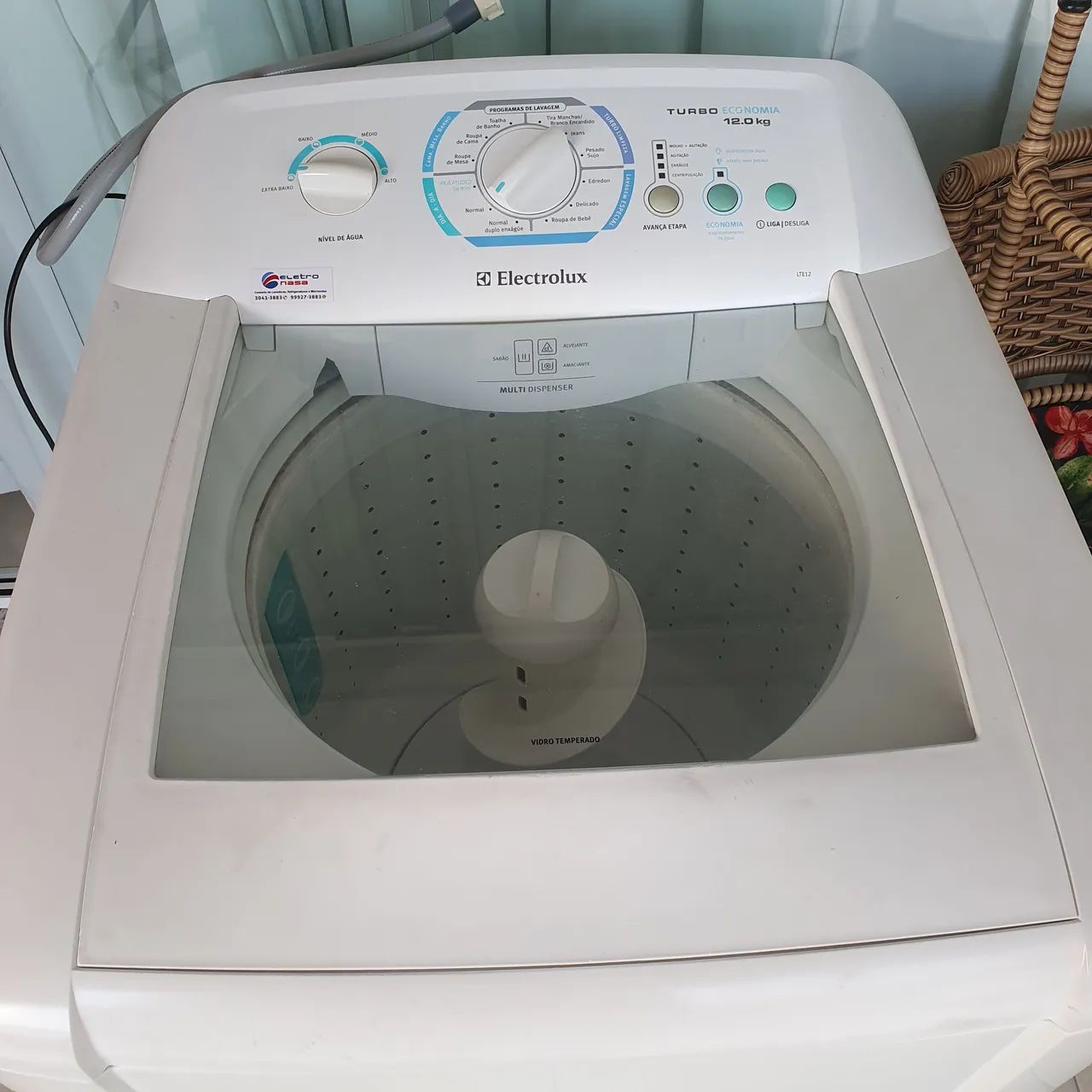 Máquina de lavar Electrolux 12 KG COM DEFEITO