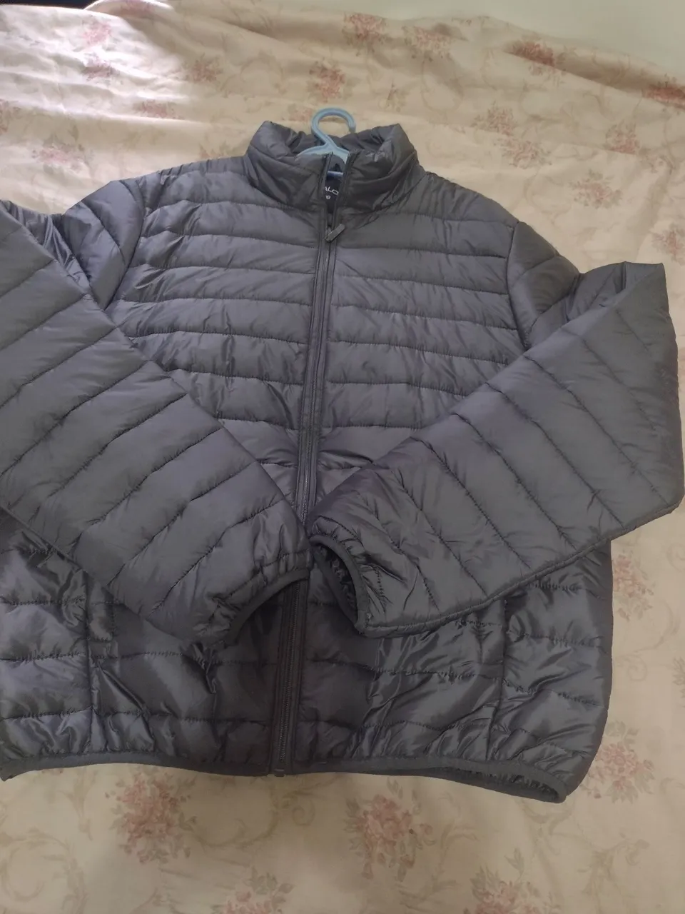 Jaqueta cinza para frio ,leve e confortável
