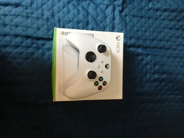 Xbox series s com dois controles  - Foto 5